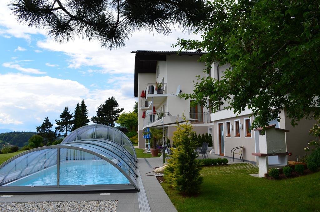 Haus Habernig Hotel Velden am Woerthersee Luaran gambar