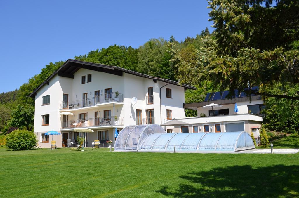 Haus Habernig Hotel Velden am Woerthersee Luaran gambar